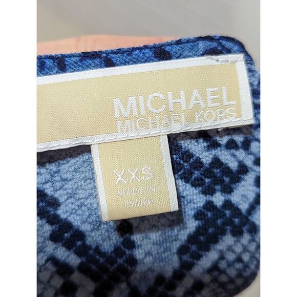 Michael Kors Women's Blue Snake Print Ruffle Short-Sleeve Blouse Top Size 2XS - Picture 2 of 6